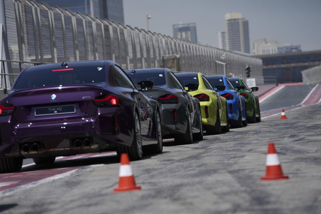Life in the Fast Lane: اولین باشگاه Supercar All-Women خاورمیانه کلیشه های بنزینی را خرد می کند