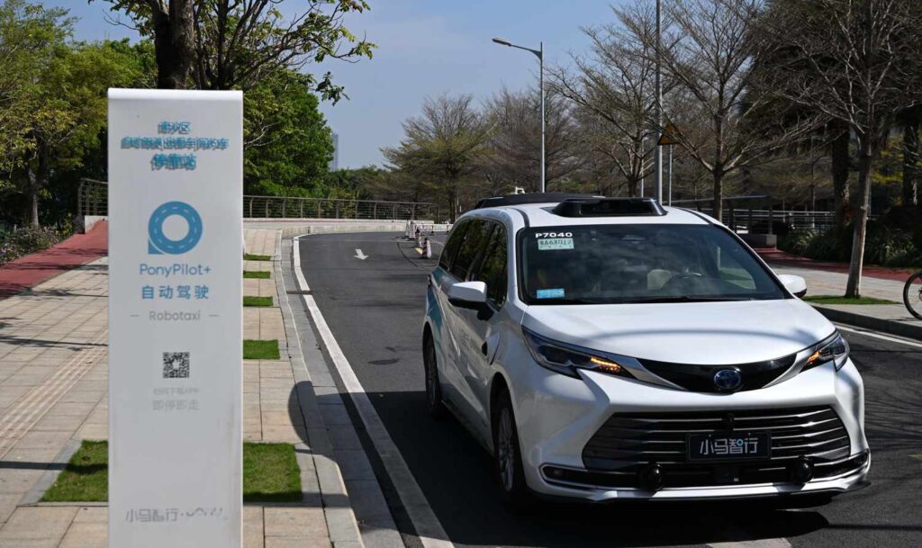 جوهر Uber با Robotaxi Maker Pony AI معامله می کند تا امسال در خاورمیانه راه اندازی شود