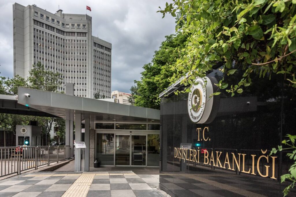 Turkiye گزارش های مربوط به ترخیص از پرواز برای نخست وزیر اسرائیل – خاورمیانه را رد می کند