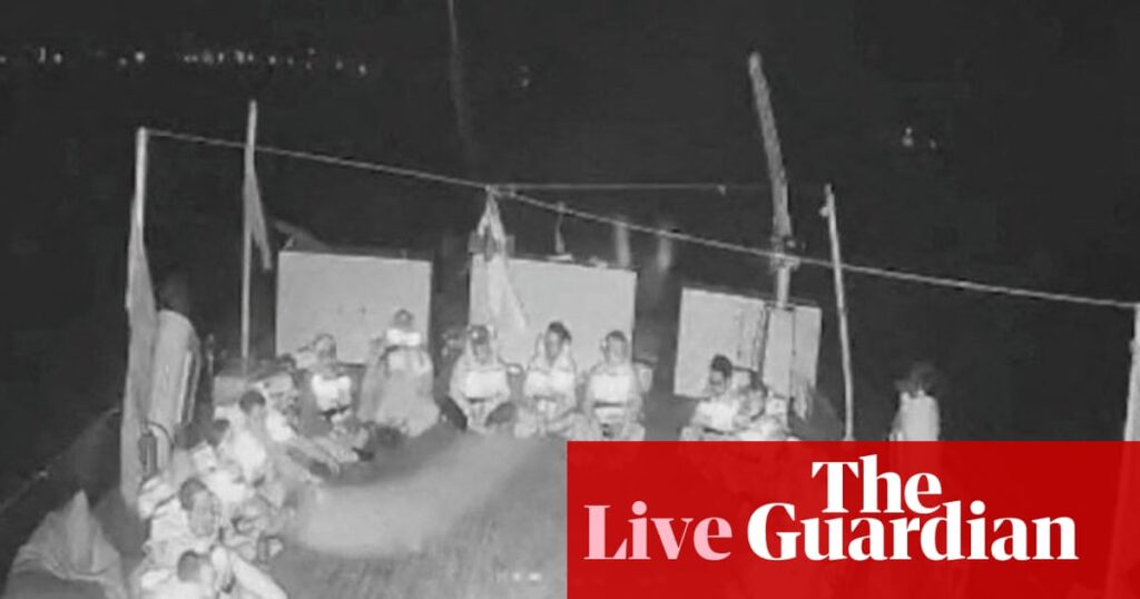 اسرائیل به Flotilla Gaza Aid می گوید که مسیر تغییر می کند زیرا فعالان می گویند نیروی دریایی قایق های خود را رهگیری می کند – بحران خاورمیانه زنده | خاورمیانه و آفریقای شمالی