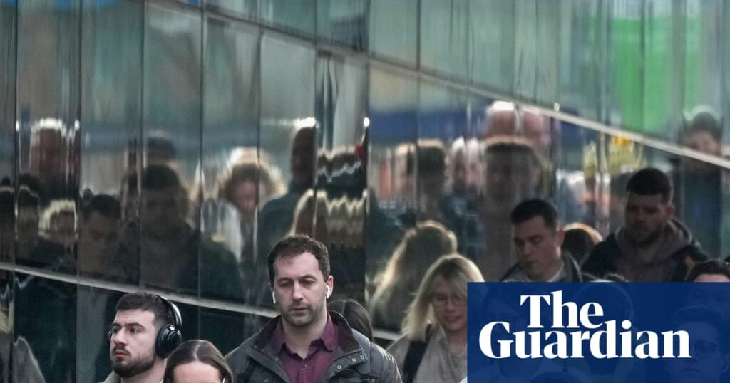 مناقشه خاورمیانه “بیش از هر چیز دیگری” به اقتصاد بریتانیا آسیب می رساند | رشد اقتصادی (GDP)