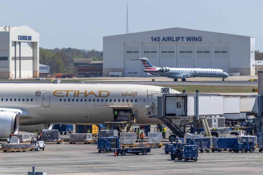 آنچه سفر جنون آمیز من در سراسر خاورمیانه و نیویورک در مورد جنگ به من آموخت