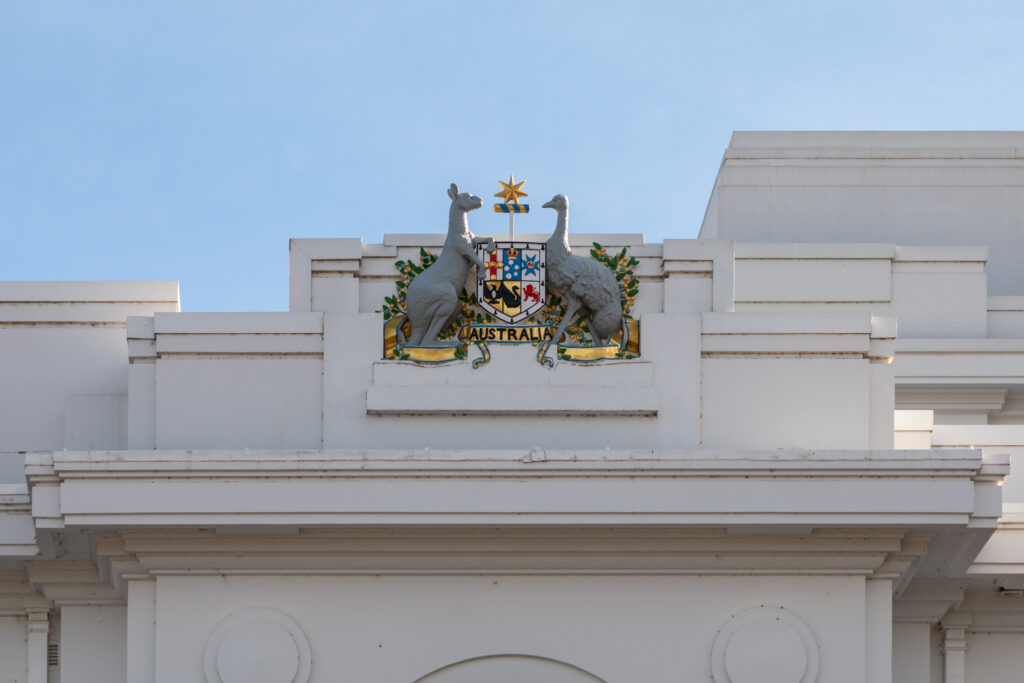 استرالیا ورود بازدیدکنندگان از ایران را به مدت شش ماه به دلیل ادامه درگیری در خاورمیانه ممنوع کرد – JURIST