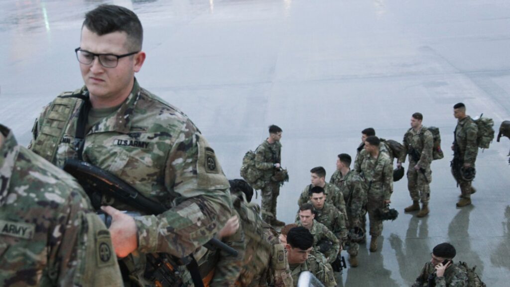 با تشدید جنگ با ایران، آمریکا 10 هزار نیروی زمینی دیگر به خاورمیانه می فرستد.