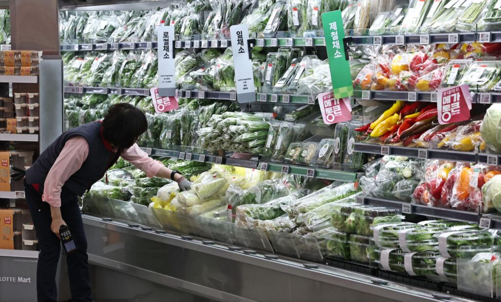 کره با فشار تورمی فزاینده ناشی از درگیری های خاورمیانه مواجه است