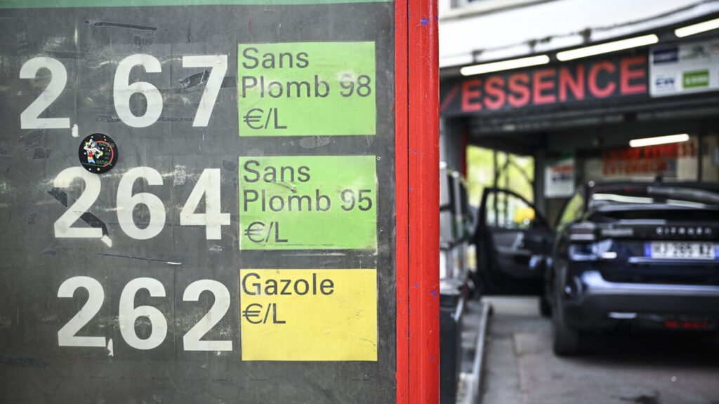 افزایش قیمت نفت، سقوط سهام جهانی در میان عدم اطمینان در مورد آتش بس خاورمیانه