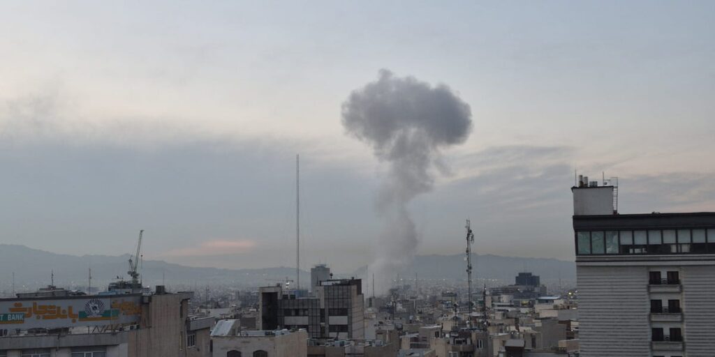 یادداشت دل به کارکنان در حالی که ایران شرکت های آمریکایی در خاورمیانه را تهدید می کند