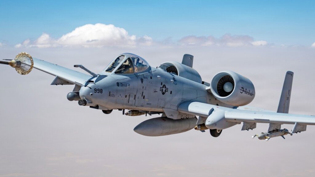 کاوشگر جدید سوخت‌گیری هوایی A-10 Warthog اکنون در خاورمیانه عملیاتی شده است