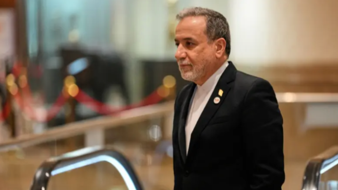 هشدار وزیر امور خارجه ایران هر گونه حمله به بیروت باعث «از سرگیری جنگ تمام عیار» خواهد شد. هشدار وزیر امور خارجه ایران هر گونه حمله به بیروت باعث «از سرگیری جنگ تمام عیار» خواهد شد.