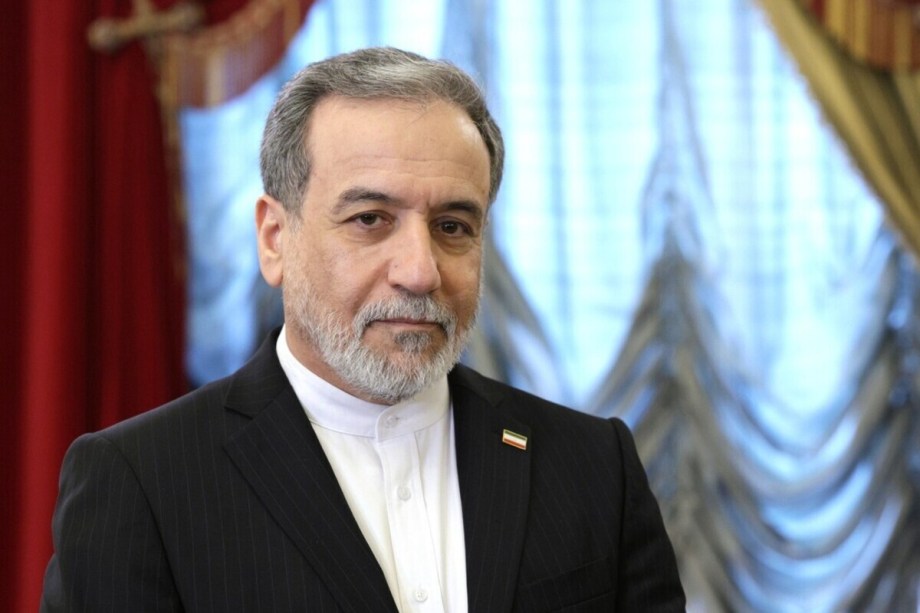 عراقچی: تماس ها با واشنگتن با وجود توقف مذاکرات و افزایش تنش ها ادامه دارد – میدل ایست مانیتور عراقچی: تماس ها با واشنگتن با وجود توقف مذاکرات و افزایش تنش ها ادامه دارد – میدل ایست مانیتور